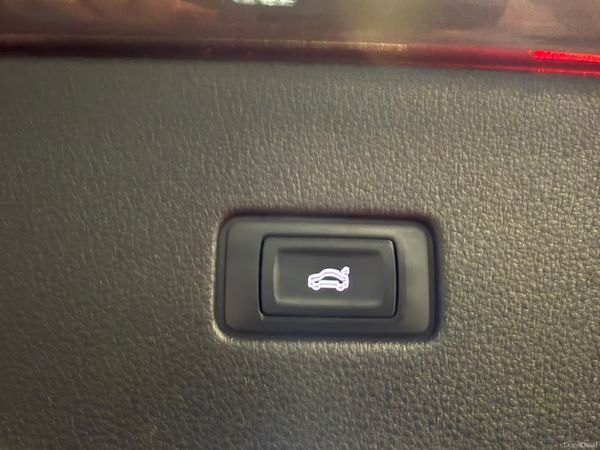 191 Audi Q8 50 TDi SLine Quattro 375196489