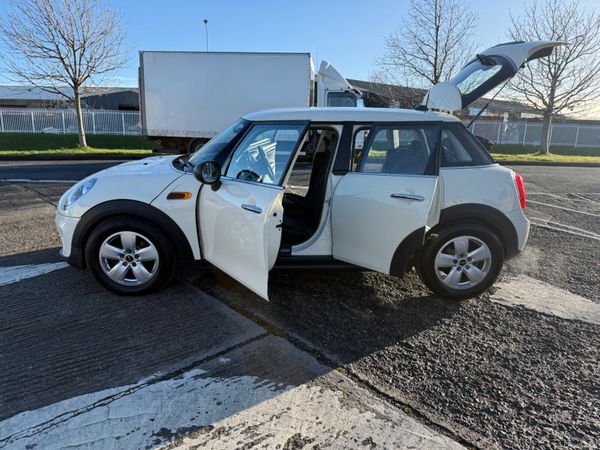 Mini 2016 1.2 petrol Automatics 375243437
