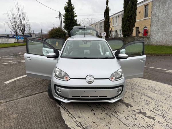 Volkswagen up 2015 Automatic 375244977