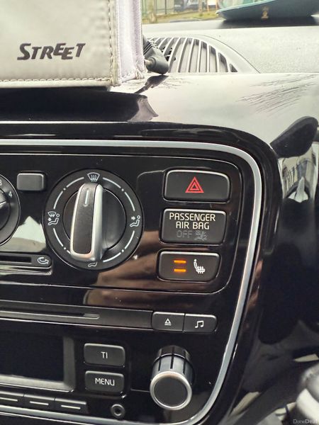 Volkswagen up 2015 Automatic 375244990