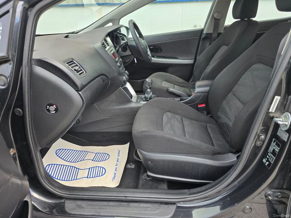 Kia Ceed 2015 1.4 DIESEL IDEAL STARTER CAR 375256815