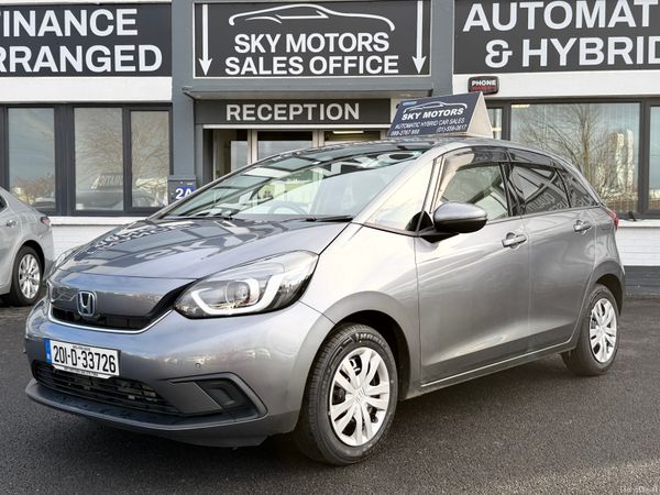 2020 Honda  Fit 1.5 Petrol Hybrid auto,immacultae 375257741