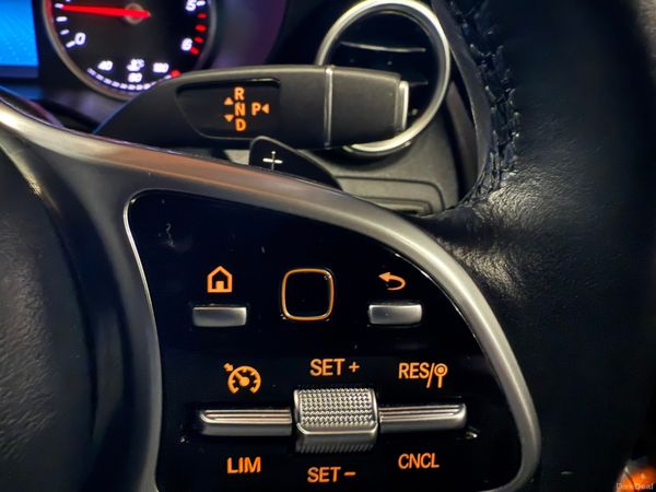 211 Mercedes-Benz GLC 200D Sport Coupe 375262747