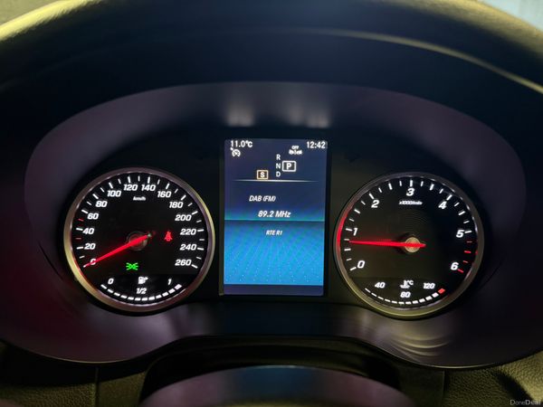 211 Mercedes-Benz GLC 200D Sport Coupe 375262750