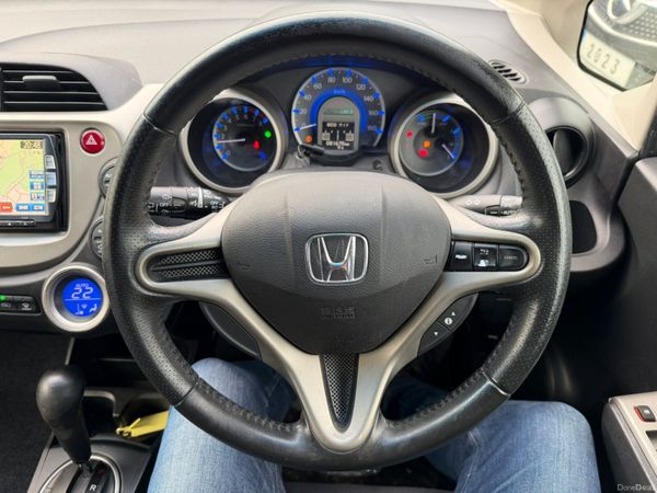 12 Honda Fit  Hybrid 375263155