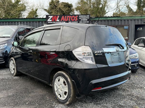12 Honda Fit  Hybrid 375263135