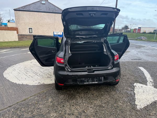 Renault clio 2014 Auto 375273197