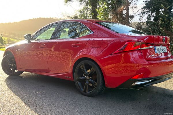 STUNNING!! 2017 Lexus IS 300H Petrol Hybrid SPORT 375200379