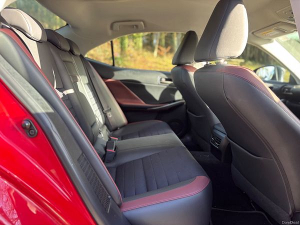 STUNNING!! 2017 Lexus IS 300H Petrol Hybrid SPORT 375200397