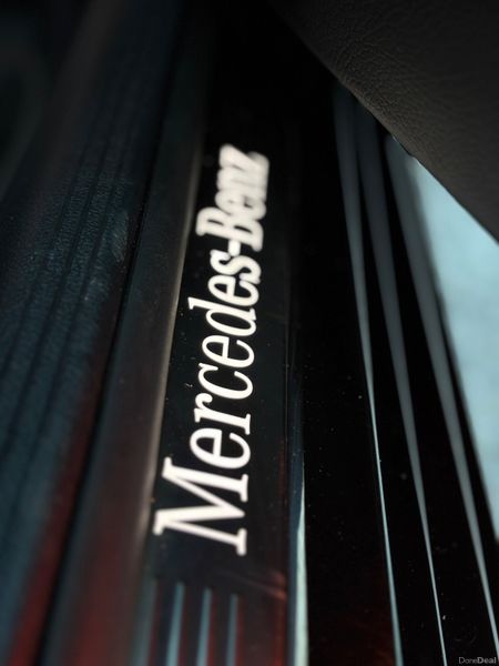 192 Mercedes-Benz E-Class E 300 de Plug-in hybrid 375205443