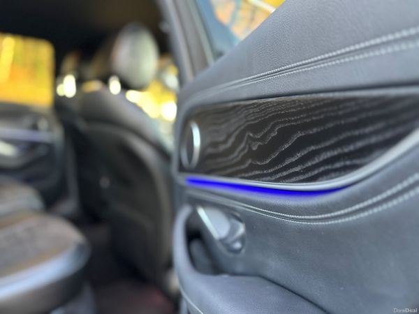 192 Mercedes-Benz E-Class E 300 de Plug-in hybrid 375205422