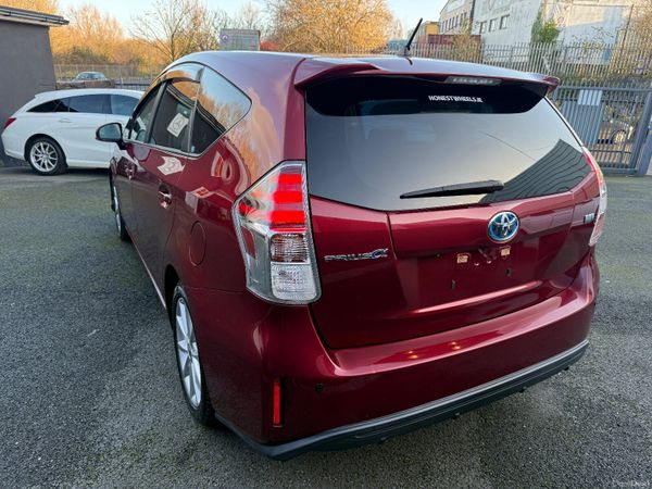 2019 TOYOTA PRIUS ALPHA  1.8 HYBRID Auto 375209258