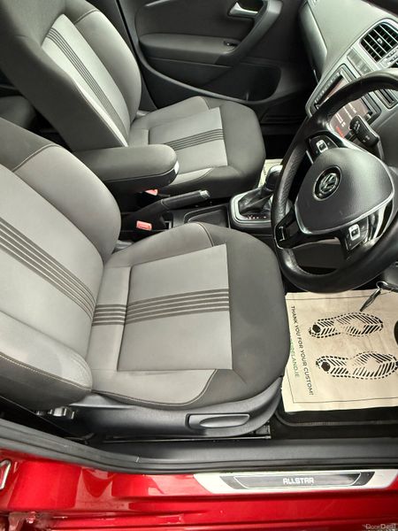 2016 VOLKSWAGEN POLO 1.2 PETROL AUTOMATIC 375210120