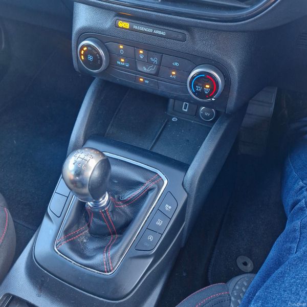 2019 Ford Focus 1.5d ST Line 375226414