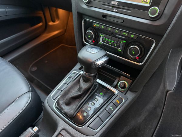 Skoda Superb DSG/LOW KM/AUTO 375226887