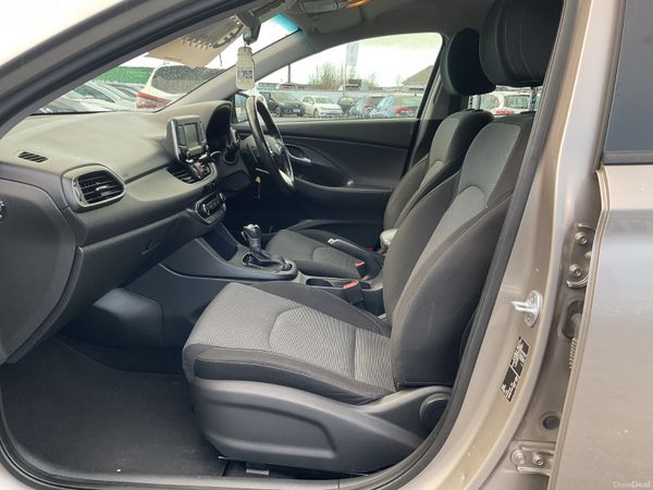 181 HYUNDAI i30 AUTOMATIC DIESEL SPOTLESS 375239994