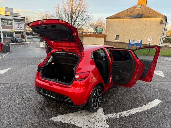 Renault Clio 2016 Automatic 375390228