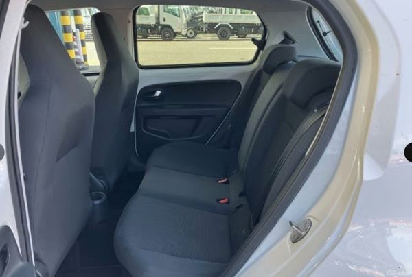 2016 VW Up 5 doors- Finance available 375391178