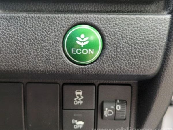 2014 - Honda Fit Self charging 1.5 Petrol Hybrid 375391553