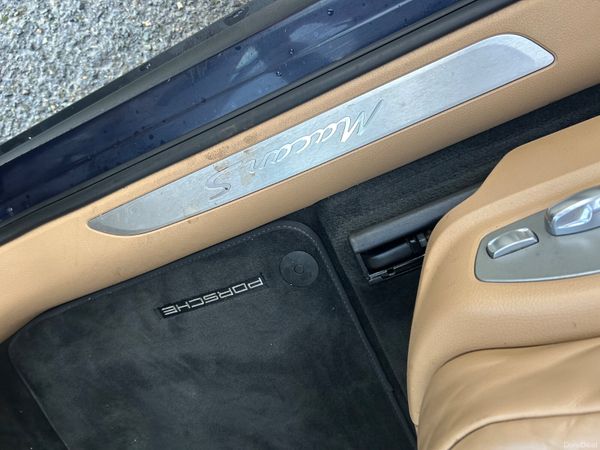 Porsche Macan 2016 , FSH from Porsche, AWD 375314701