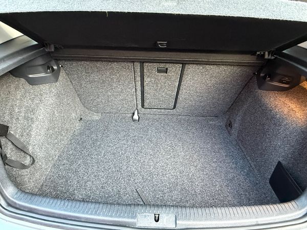 2012 VOLKSWAGEN GOLF 1.4 PETROL AUTO Low Miles 375453399