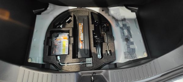 162 Mazda Demio 1.3 Petrol Automatic 375467171