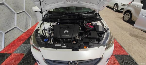 162 Mazda Demio 1.3 Petrol Automatic 375495361