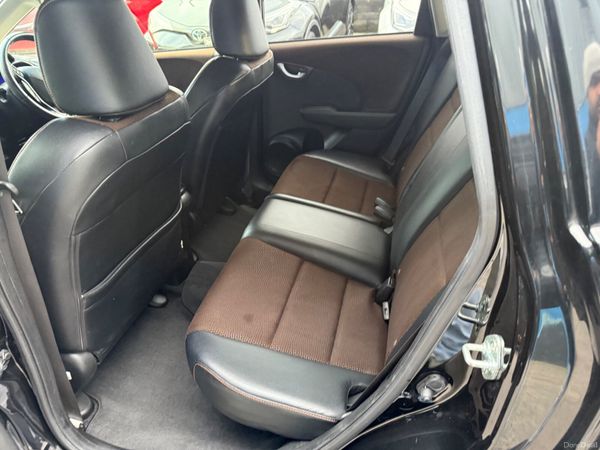 2012 Honda Fit Shuttle Hybrid Automatic 375497264