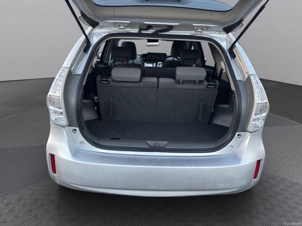 2013 TOYOTA PRIUS ALPHA (s160) 375403278