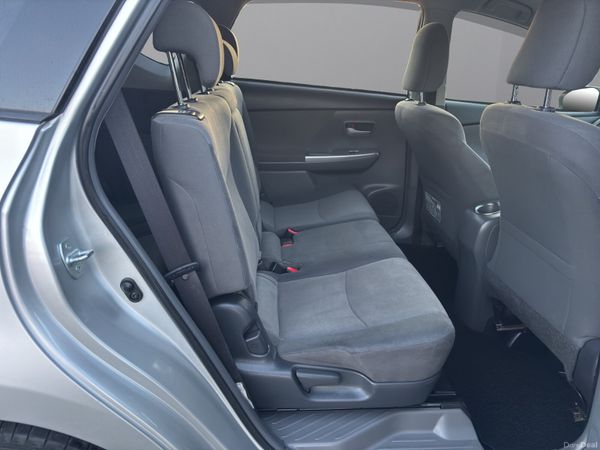 2013 TOYOTA PRIUS ALPHA (s160) 375403283