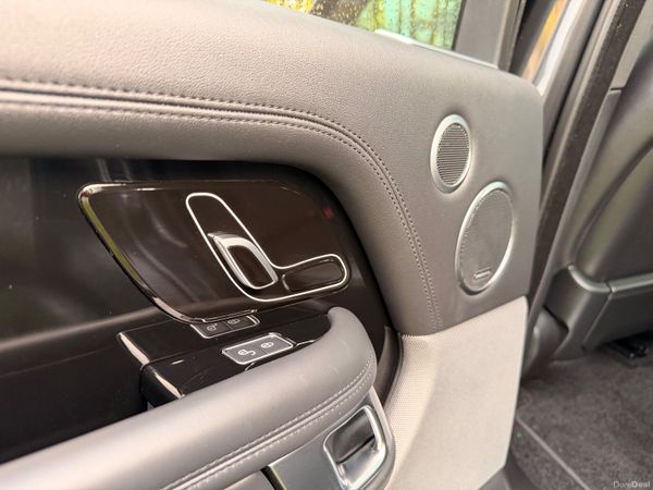 Land Rover Range Rover 2020 Vogue 375408237