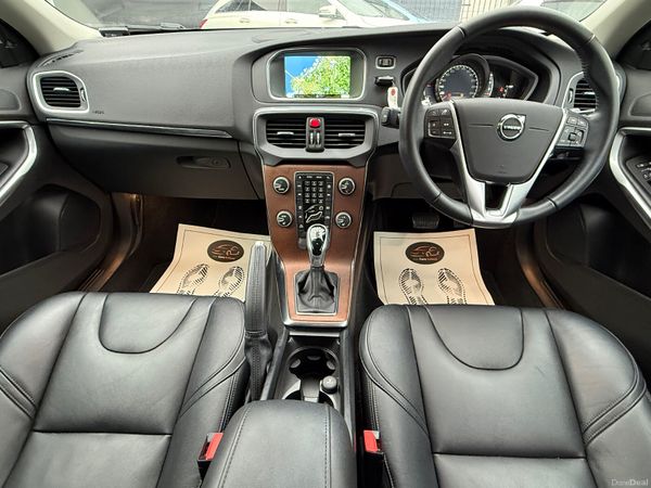 2016 VOLVO V40 1.5 AUTO *FULL LEATHER* 375415184
