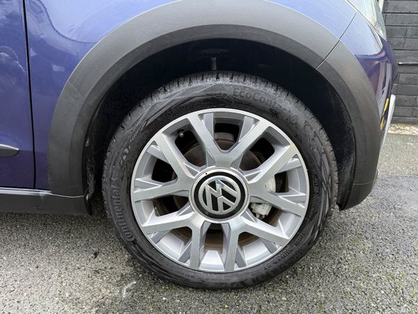 2016 VOLKSWAGEN  UP! 1.0 PETROL AUTOMATIC 375415250