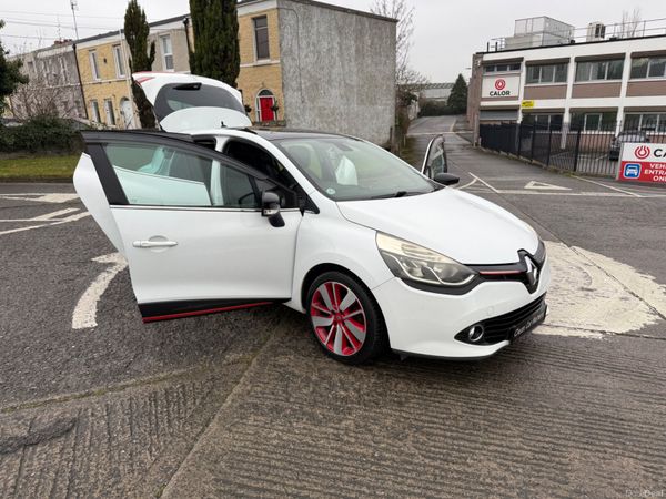Renault Clio 2014 Automatic 375436121