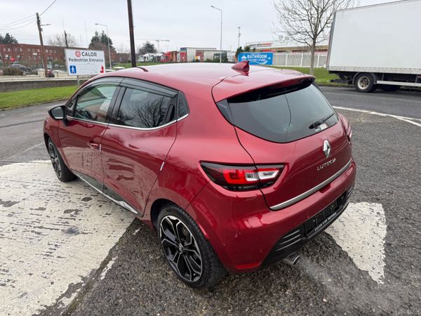 Renault clio 2018 1.2 petrol Automatic 375439608