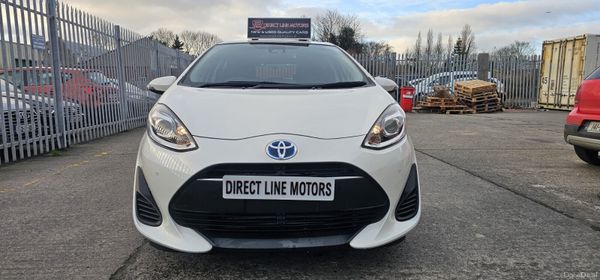 2019 (192) Toyota Aqua | White 375550031