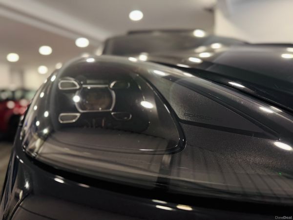 Porsche Cayenne 3.0 V6 E Hybrid-Night Edition 375565949