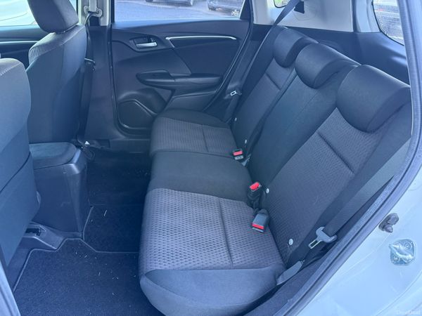 2019 Honda Jazz/Fit 1.5 Petrol Hybrid,Automatic 375592775