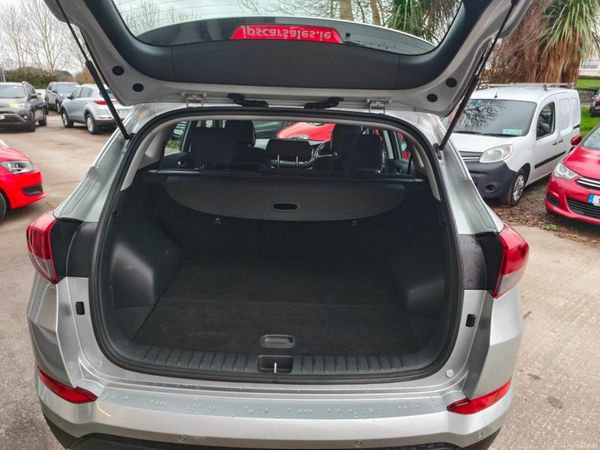 Hyundai Tucson 1.7 D Comfort 375678745