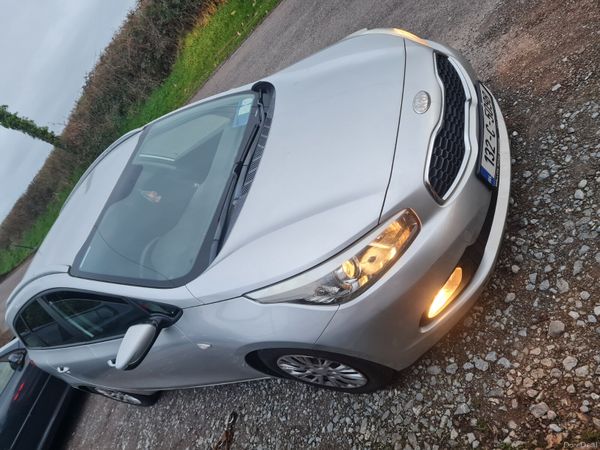 132 Kia Ceed 1.4 Crdi New Nct03/27 375688891