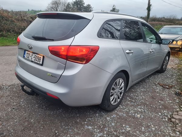 132 Kia Ceed 1.4 Crdi New Nct03/27 375688903