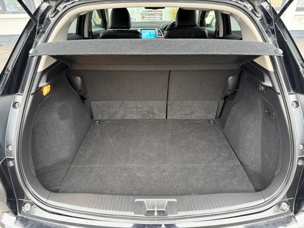 2015 Honda HR-V/Vezel 1.5 auto Hybrid, Full specs 375637129