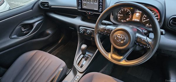 2020 Toyota Yaris 375720111