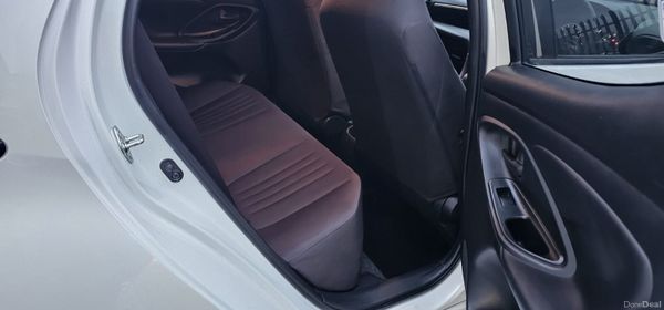 2020 Toyota Yaris 375720115