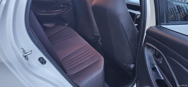 2020 Toyota Yaris 375720123