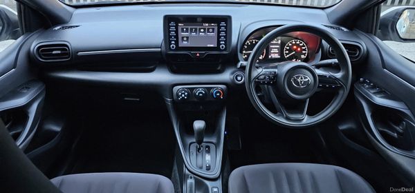 2020 Toyota Yaris 375720128