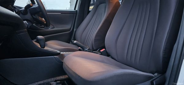 2020 Toyota Yaris 375720129