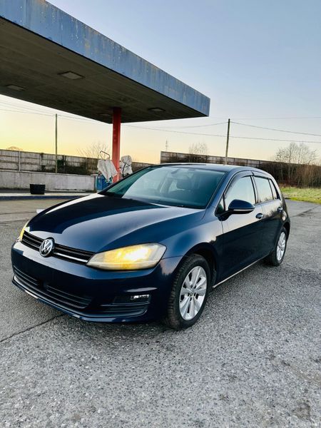 Volkswagen Golf 2014 1.2L PETROL 375840585