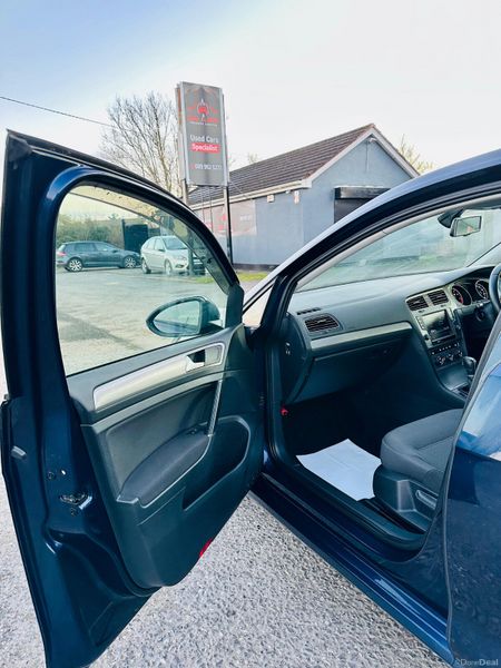 Volkswagen Golf 2014 1.2L PETROL 375840601