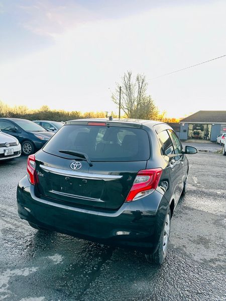 Toyota Vitz 2015 1.3L PETROL AUTOMATIC 375842027